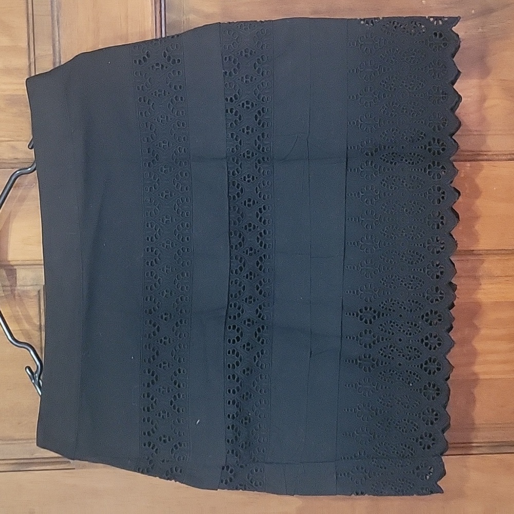 New! Gap black eyelet skirt.
